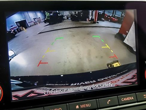 Used 2024 Nissan Altima 2.5 SV image 17