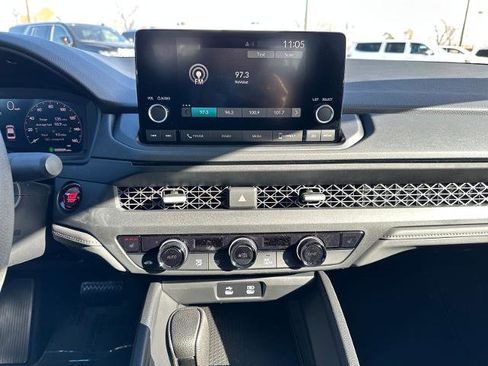 New 2025 Honda Accord SE image 23