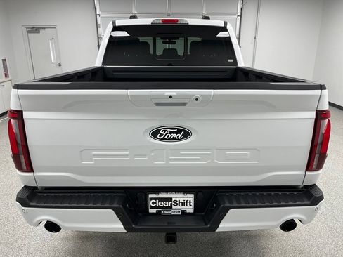 Used 2025 Ford F150 Lariat AWD/4WD image 9