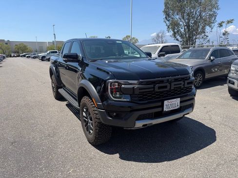 Used 2025 Ford Ranger Raptor AWD/4WD image 2