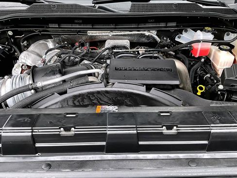 Used 2024 Chevrolet Silverado 2500 LTZ w/ LTZ Plus Package AWD/4WD image 32