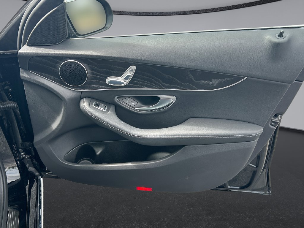 Used 2017 Mercedes-Benz C 300 Sedan image 13