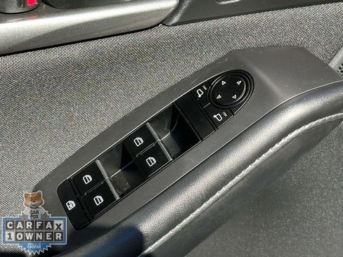 Used 2023 MAZDA CX-30 AWD 2.5 S image 18