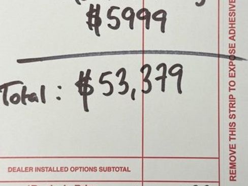 New 2025 Jeep Gladiator Sport image 2