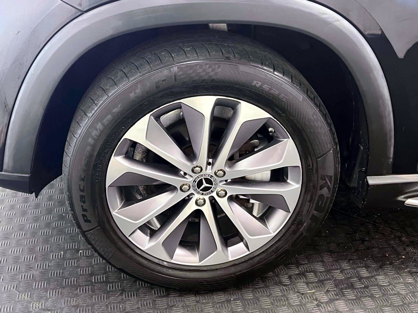 Used 2021 Mercedes-Benz GLE 350 4MATIC image 9