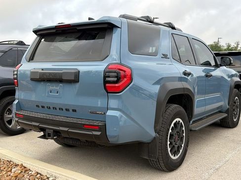 Used 2025 Toyota 4Runner TRD Off-Road Premium w/ Tow Technology Package image 6