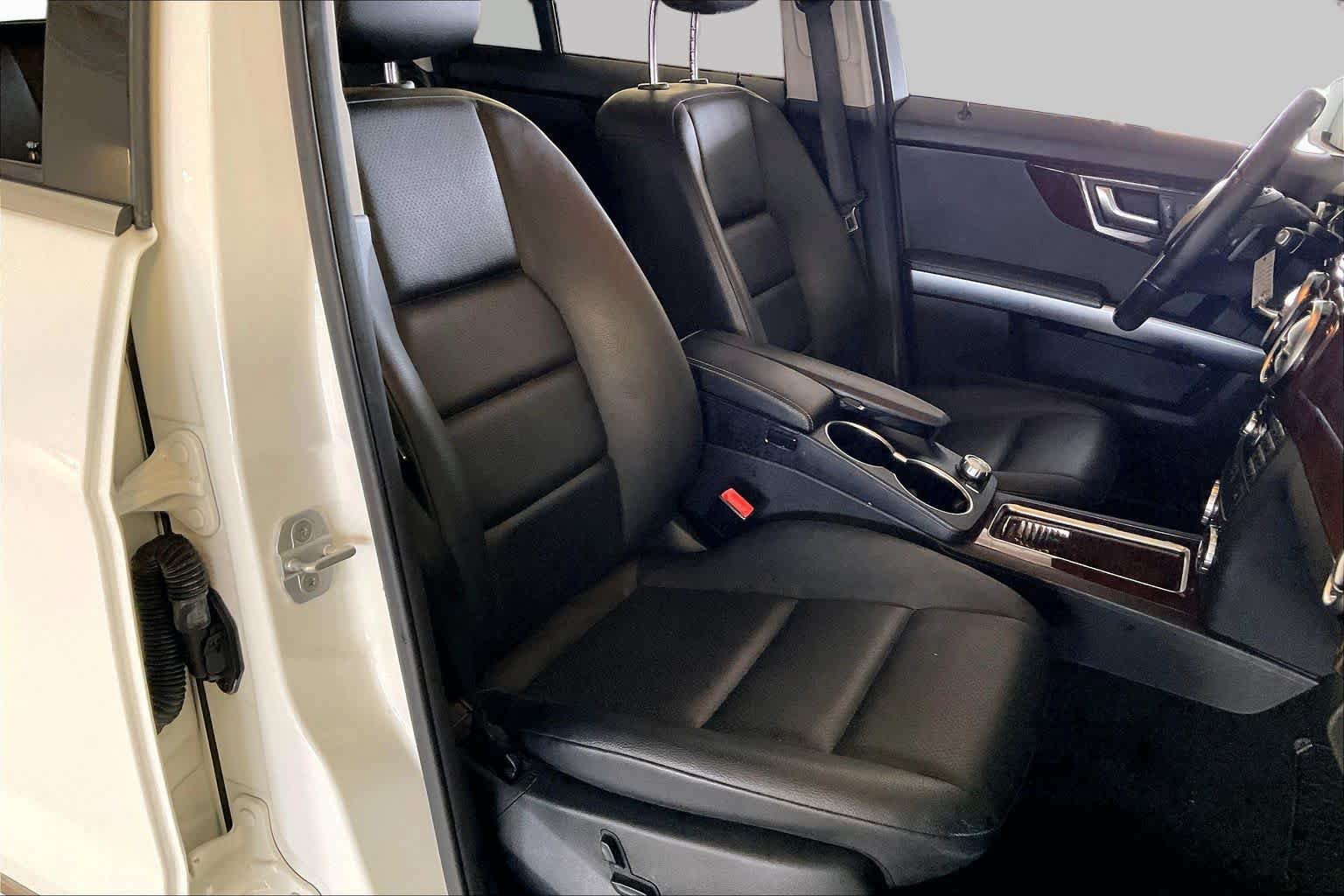 Used 2015 Mercedes-Benz GLK 350 2WD image 8