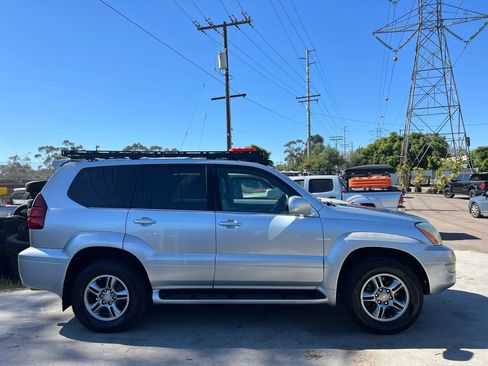 Used 2009 Lexus GX 470 GX 470 Sport Utility 4D image 2