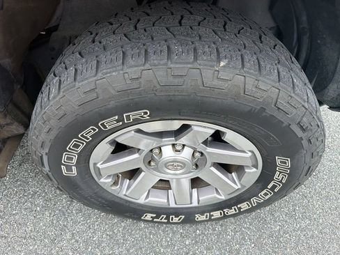 Used 2014 Toyota FJ Cruiser 4WD w/ Upgrade Package image 14