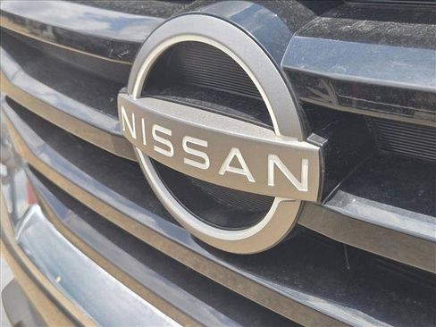 Used 2025 Nissan Pathfinder SV FWD image 19