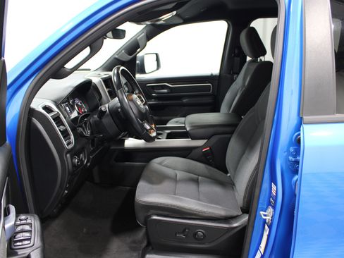 Used 2023 RAM 1500 Lone Star AWD/4WD image 3