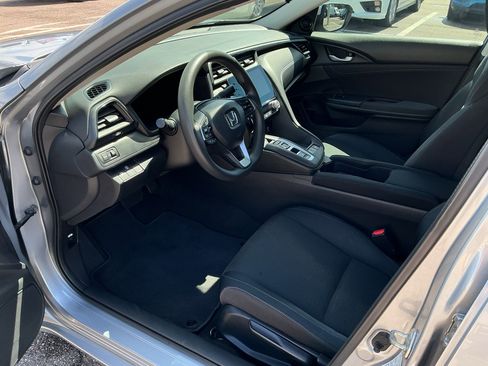 Used 2021 Honda Insight EX image 12