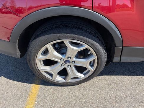 Used 2017 Ford Escape Titanium image 17