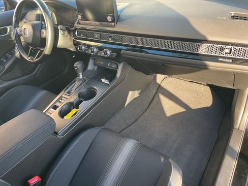 Used 2024 Honda Civic Sport image 20
