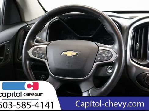 Used 2022 Chevrolet Colorado LT w/ Luxury Package AWD/4WD image 16