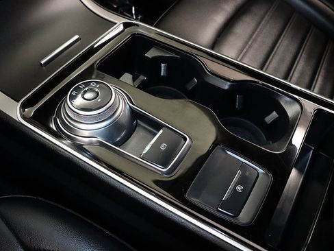 Used 2020 Ford Edge SEL w/ Convenience Package image 20