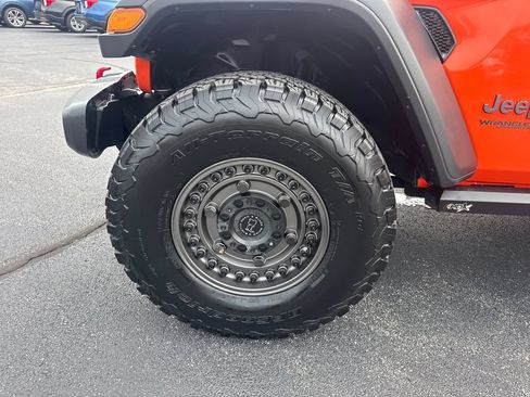 Used 2019 Jeep Wrangler Unlimited Rubicon AWD/4WD image 13