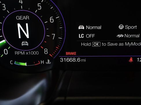 Used 2019 Ford Mustang GT Premium RWD image 24