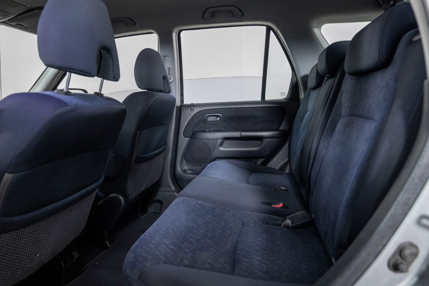 Used 2005 Honda CR-V LX image 18