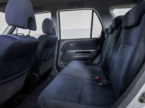 Used 2005 Honda CR-V LX image 18