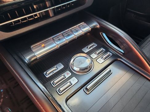 Used 2024 Lincoln Nautilus Reserve w/ Equipment Group 202A image 19