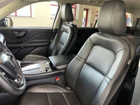 Used 2023 Lincoln Aviator AWD image 20