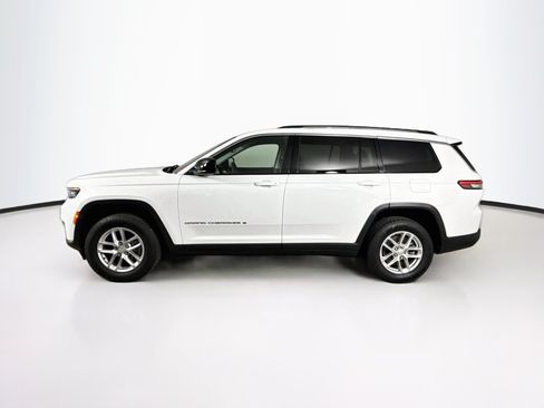 Used 2023 Jeep Grand Cherokee L Laredo AWD/4WD image 7