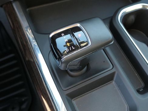 Used 2023 GMC Sierra 1500 Elevation w/ X31 Off-Road Package image 21