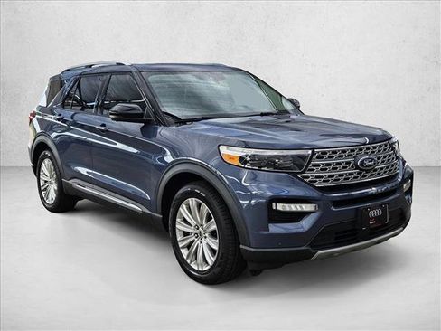 Used 2021 Ford Explorer Limited w/ Equipment Group 301A RWD image 3