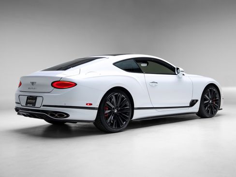 Used 2022 Bentley Continental GT Speed image 26