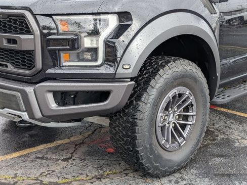 Used 2019 Ford F150 Raptor w/ Equipment Group 802A Luxury AWD/4WD image 9