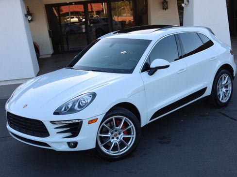 Used 2016 Porsche Macan S image 4