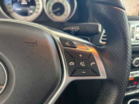 Used 2015 Mercedes-Benz E 550 Cabriolet image 53