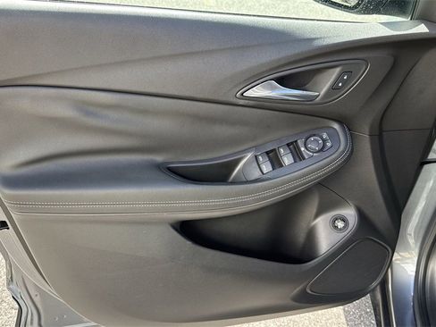 Used 2022 Buick Encore GX Select image 39