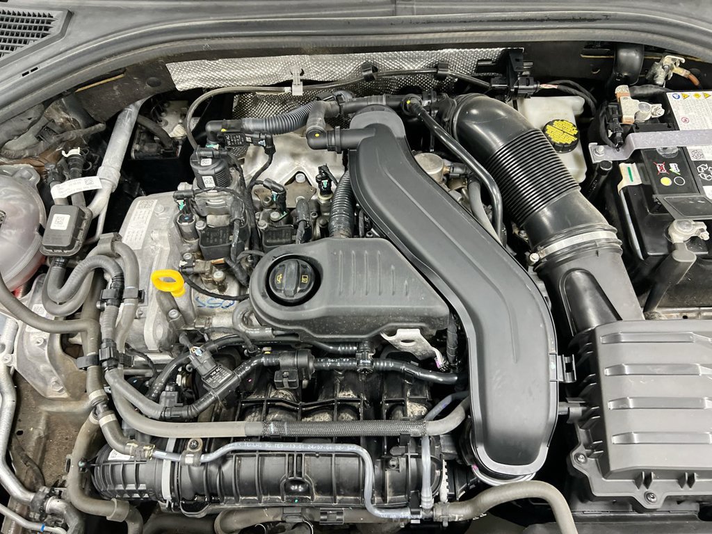 Used 2024 Volkswagen Jetta SE FWD image 23