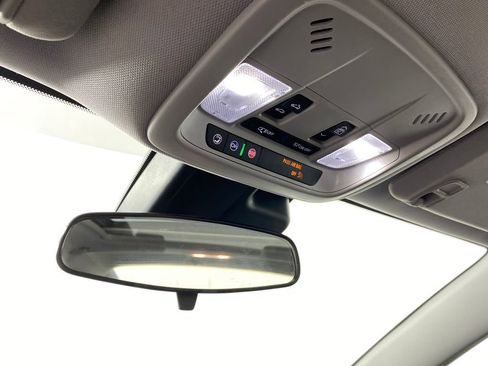 Used 2024 Chevrolet Malibu LT image 23