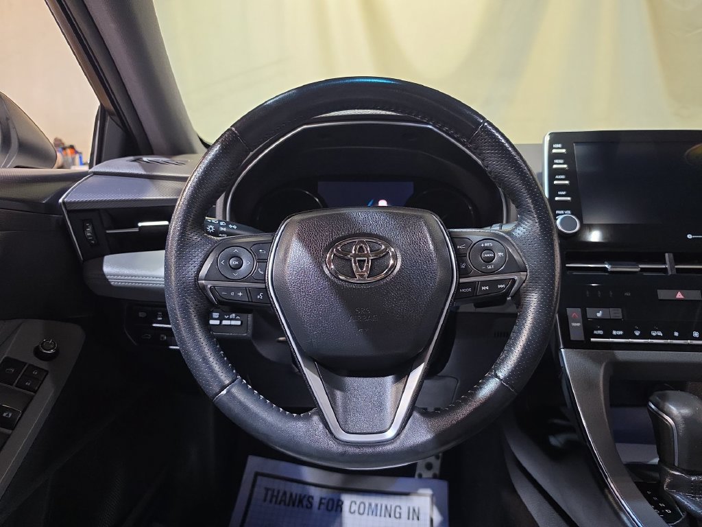 Used 2019 Toyota Avalon XSE w/ All Weather Liner Package FWD image 11