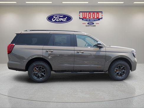 New 2027 Ford Expedition Tremor w/ Driver's Package AWD/4WD image 2