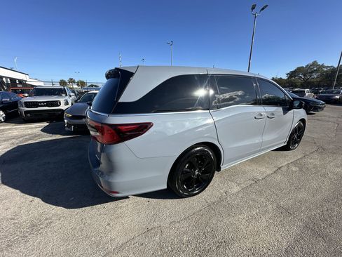 Used 2023 Honda Odyssey Sport image 22