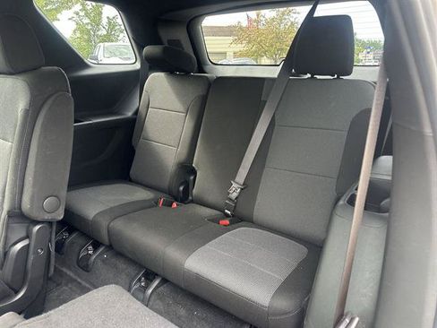 Used 2023 Chevrolet Traverse LT w/ LPO, Floor Liner Package AWD/4WD image 23