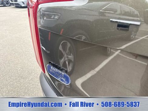 Used 2021 Kia Telluride EX w/ EX Premium Package AWD/4WD image 6