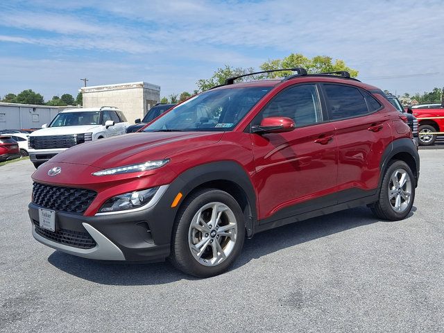 Certified 2023 Hyundai Kona SEL AWD/4WD image 1