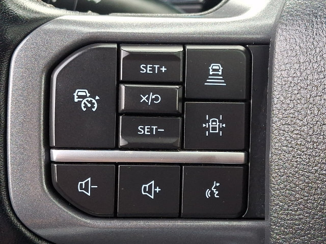 Used 2023 Ford F150 Lariat AWD/4WD image 21