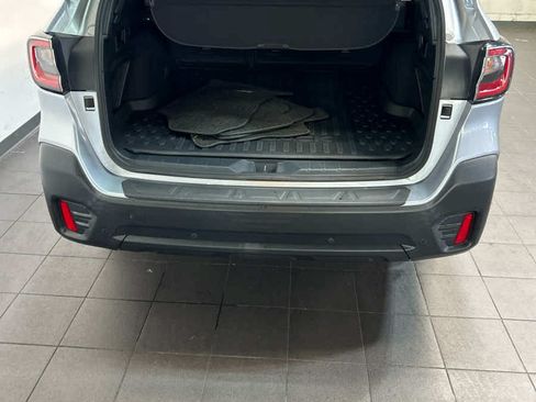 Used 2020 Subaru Outback Onyx Edition XT AWD/4WD image 11