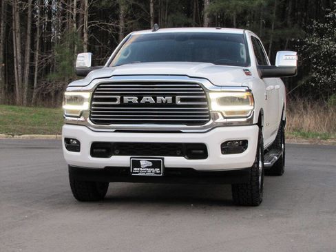 Used 2024 RAM 2500 Laramie image 9