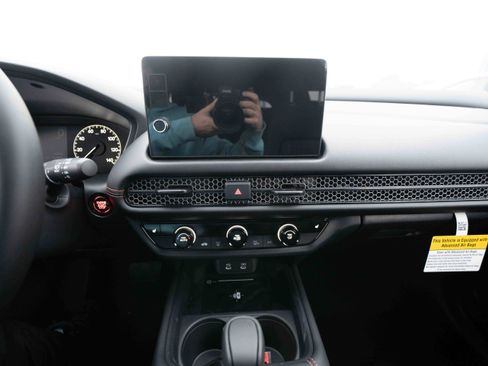 New 2026 Honda HR-V Sport image 17