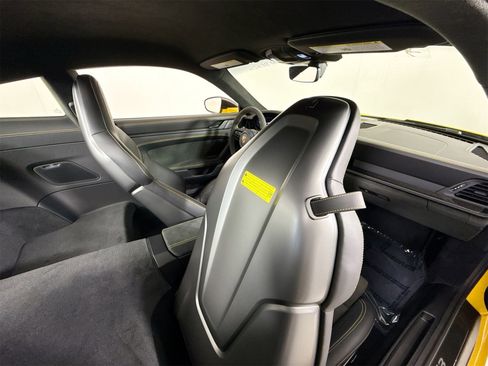 Used 2022 Porsche 911 GT3 image 24