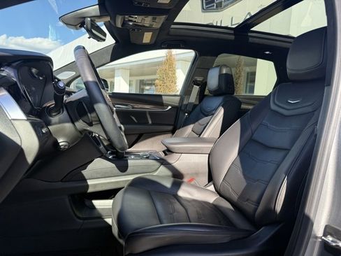 Used 2024 Cadillac XT5 Premium Luxury w/ Platinum Package image 15