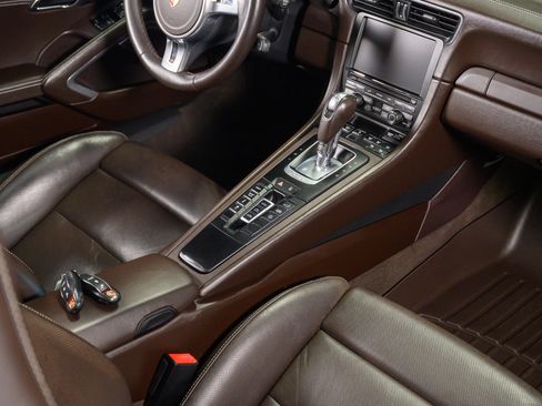 Used 2013 Porsche 911 Carrera S image 37