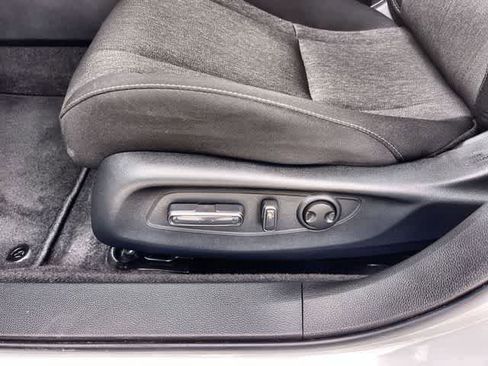 Used 2024 Honda Accord EX image 31